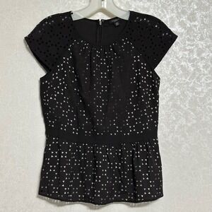 Ann Taylor Petite Peplum Top Black Geometric Laser Cut Blouse Short Sleeve‎ 00P